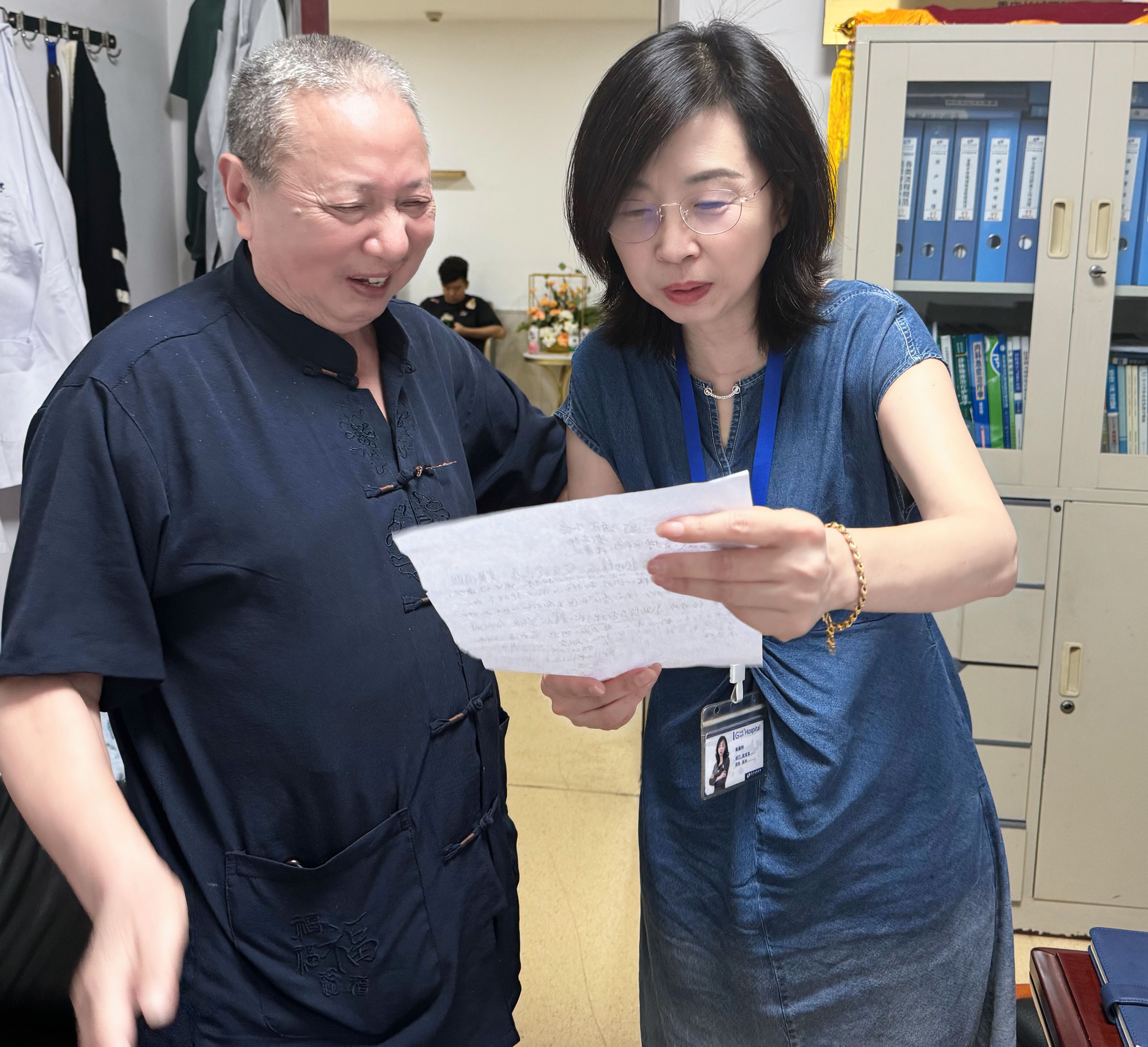 “拆旧翻新”—我院骨关节科实施高难度髋关节翻修术，助力老人再走幸福人生路！